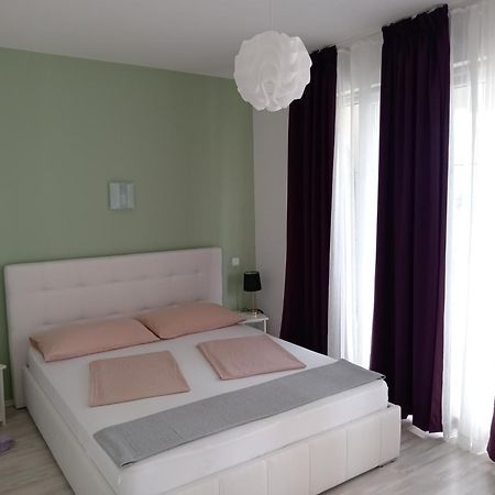 Ana Rooms Krk Town Exterior photo